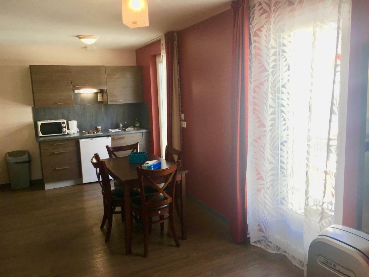 Bourg Centre Residence Luaran gambar